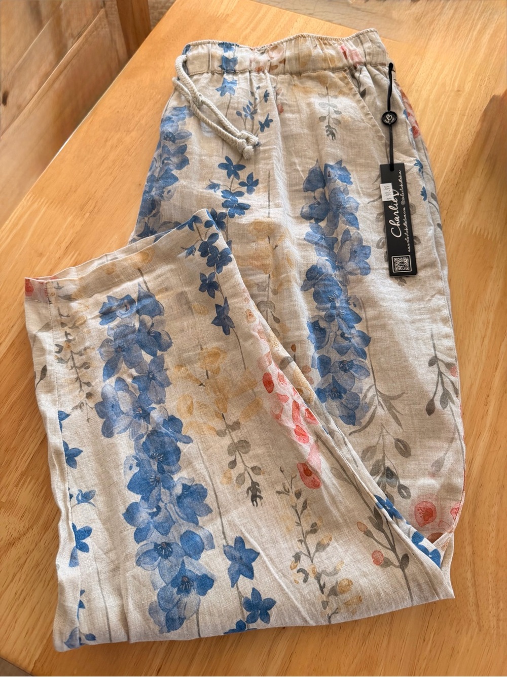 Charlie B ❤️ Linen Drawstring Pants with Blue Blooms NWT